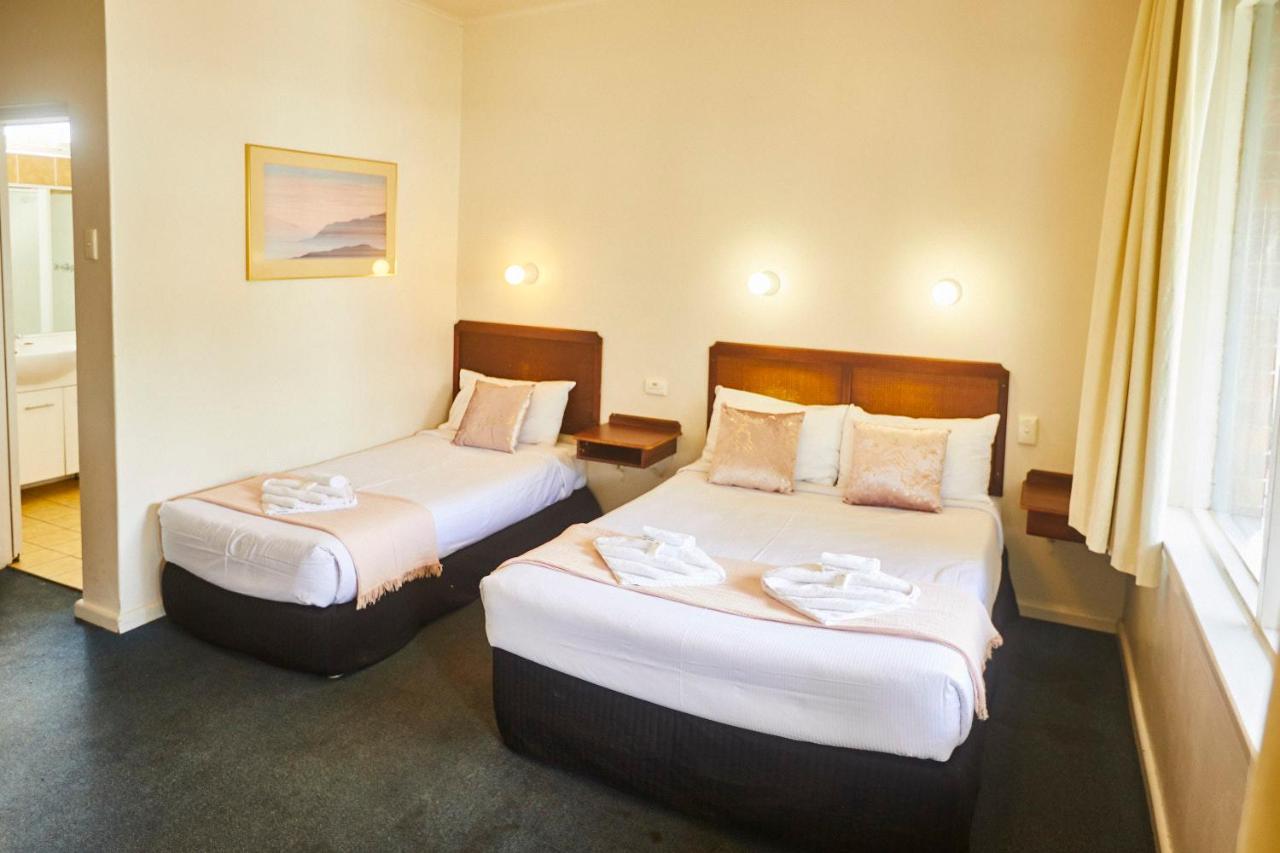 Town And Country Motel Сидни Екстериор снимка